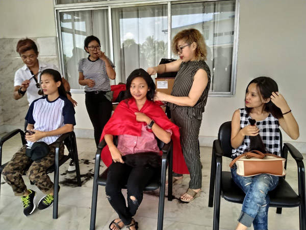 42 volunteers donate hair for cancer patients | Nagaland Post