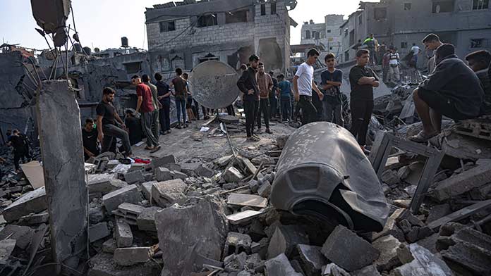 Warplanes Strike Gaza Refugee Camp as Israel Rejects US Push for Pause in  Fighting