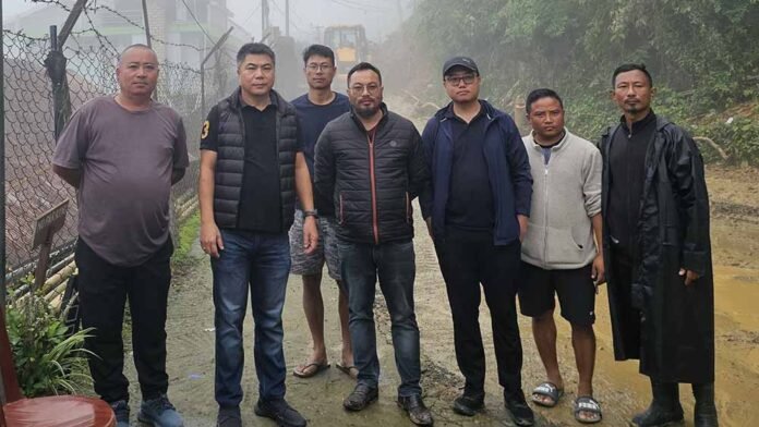 DC Kohima leads clearing