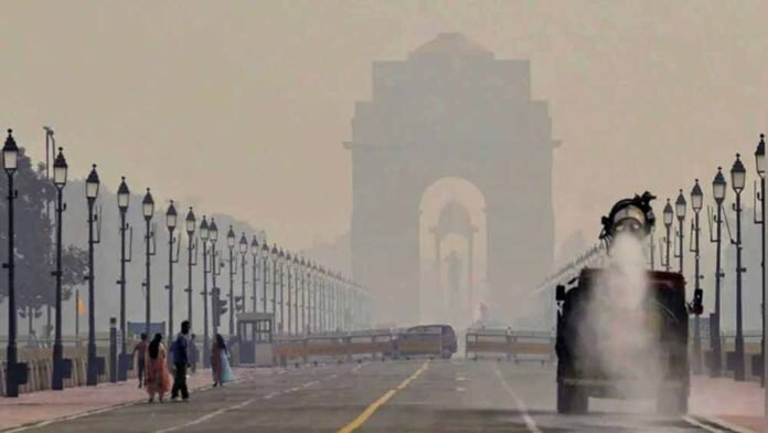 Delhi air pollution hits