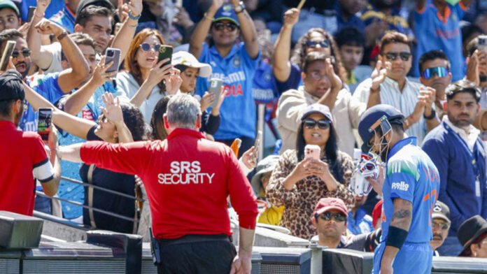 Fans criticise Team India