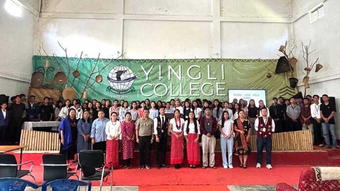 Phom folk song & recitation