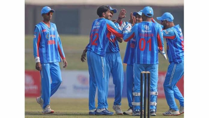 India beat Eng