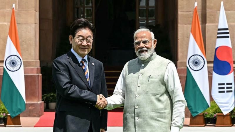 India, S Korea unveil economic roadmap; set USD 50 bn target