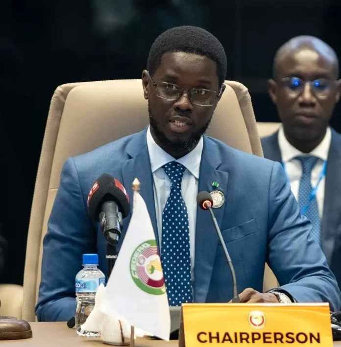 Senegalese President launches new political party_result