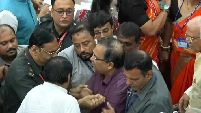 The confrontation involved Trinamool Congress (TMC) MLA Kunal Ghosh and the partys chief whip, Sheikh Akhruzzaman_result