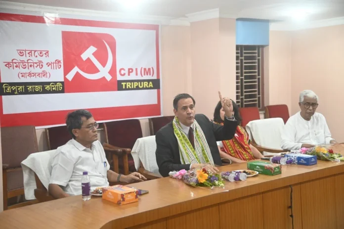 Cuban Ambassador Juan Carlos Marsan Aguilera with the leadership of the CPI-M, headed by MBP and Secretary General, Jitendra Chaudualry_result