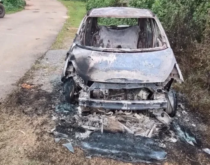 The Assam Police vehicle that was set ablaze_result